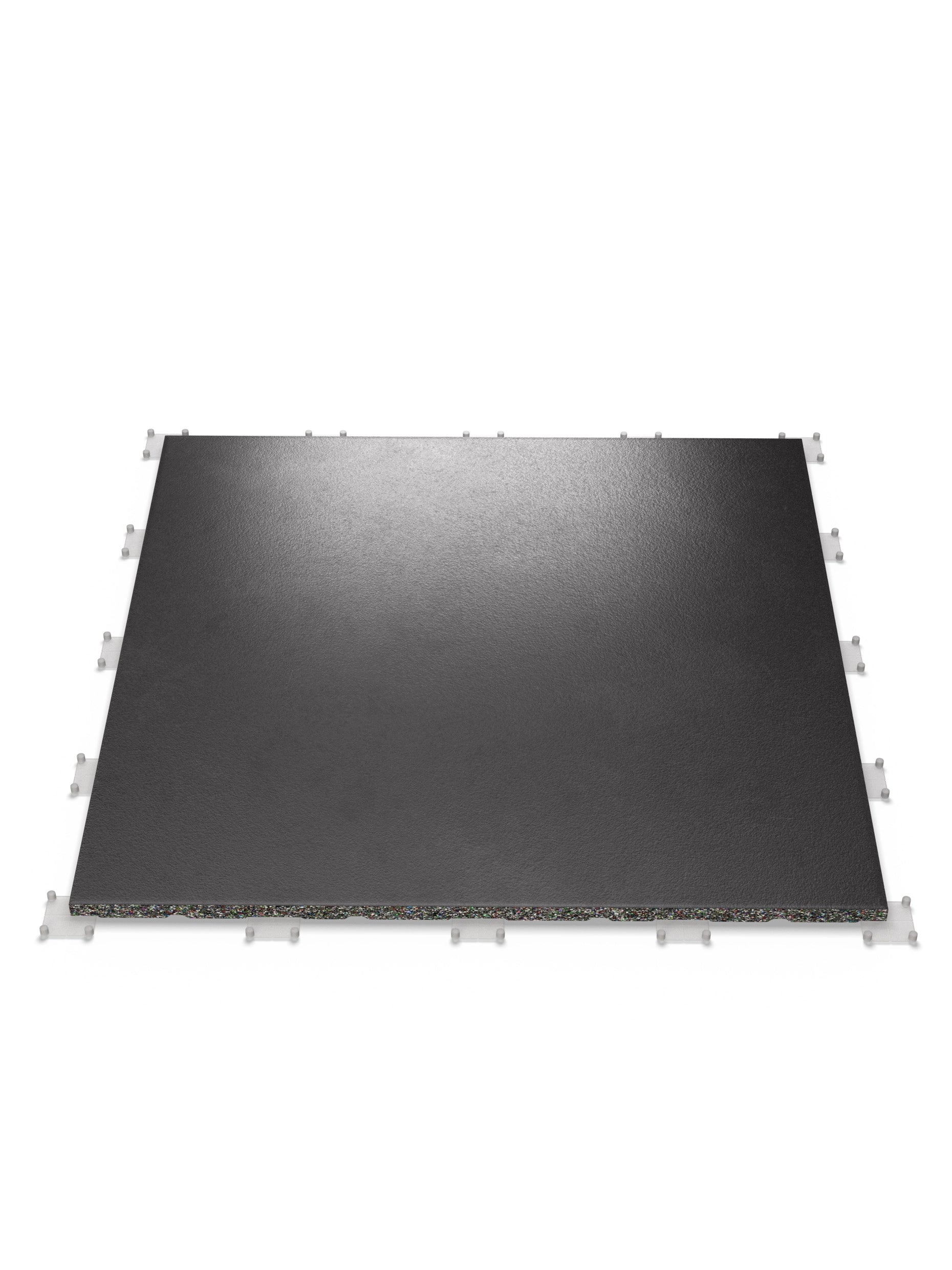 Feingranulat Oberfläche | Steck-Verbundsystem | Zwei Schutzlagen sowie Air-Cushion Dämpfung | 25mm Stärke | 100x100cm