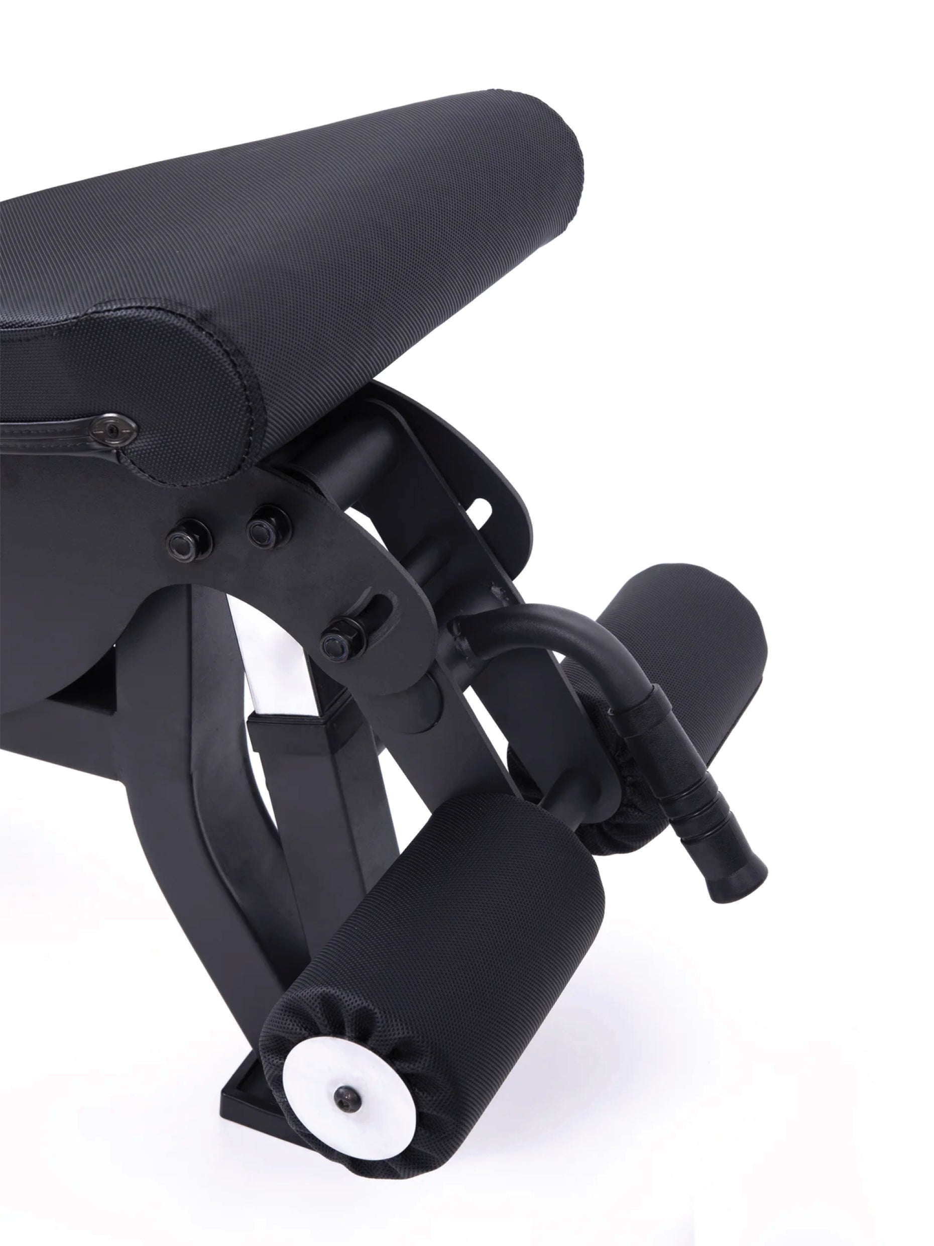 Hantelbank B6, mit Fussblocker für Situps, in schwarz, #material_mesh