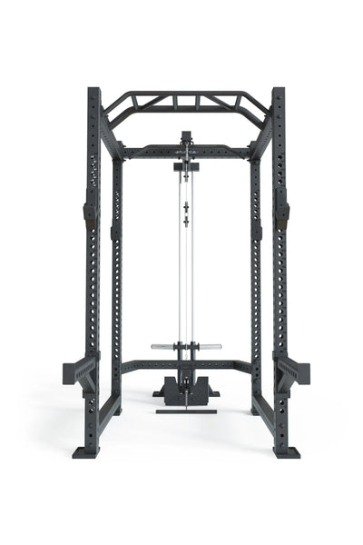 Power Rack R8-Blade: Full Rack mit Latzug | Multi-Grip Bar, Spotter Arms, 4 J-Hooks | 226 cm Höhe | Next Level Squat Rack | 123x211 cm Grundfläche | 213 kg schwer | Erweiterbar