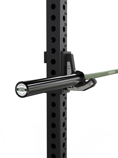 Hantelstangen: Langhantel Beta Powerlifting Langhantel, Entfessele Dein Powerlifting-Potential | 20kg | IPF-Markierung | Chrome / Military Green | 1200kg Belastbarkeit #color_military-green