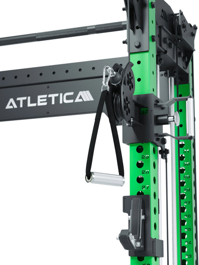 Power Rack R8-Bradley Kabelzug Station: Power Rack mit Seilzug und 2x90kg seitlichen Gewichtsblocks | Modular ausbaubar mit Multipresse und Jammer Arms | #variante_electric-green