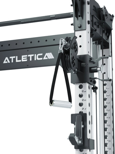 Power Rack R8-Bradley Kabelzug Station: Power Rack mit Seilzug und 2x90kg seitlichen Gewichtsblocks | Modular ausbaubar mit Multipresse und Jammer Arms | #variante_wei